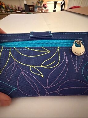 Travelon Navy Floral-Stitch Wallet -